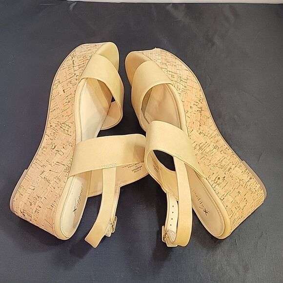 X-APPEAL 2-STRAP ADJUSTABLE BUCKLE ANKLE STRAP OPEN TOE WOMEN"S WEDGE SANDAL - Picture 12 of 13